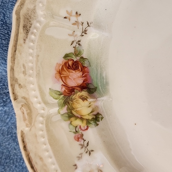 Antique China Plate with Pink & Yellow Roses - Picture 3 of 8